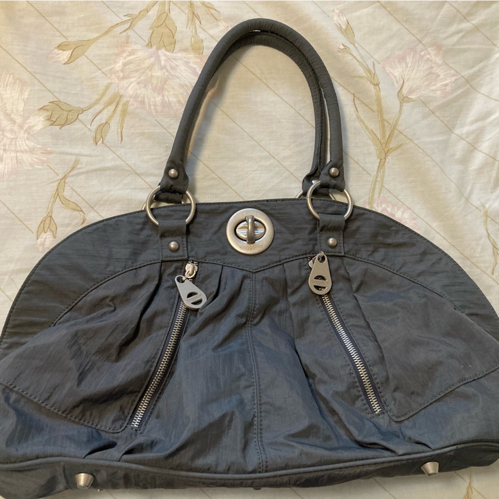 baggallini Shanghai Shoulder Bag